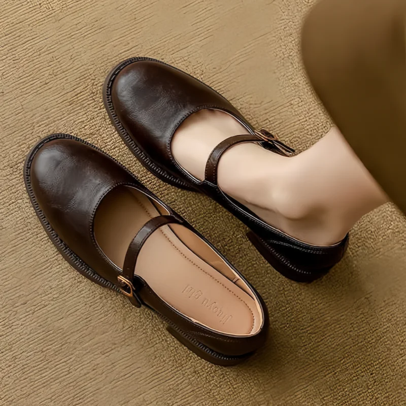 Renata | Classic Comfort Mary Janes Made of Leather