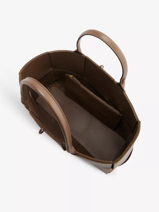 Araceli | Serelune Tote Bag