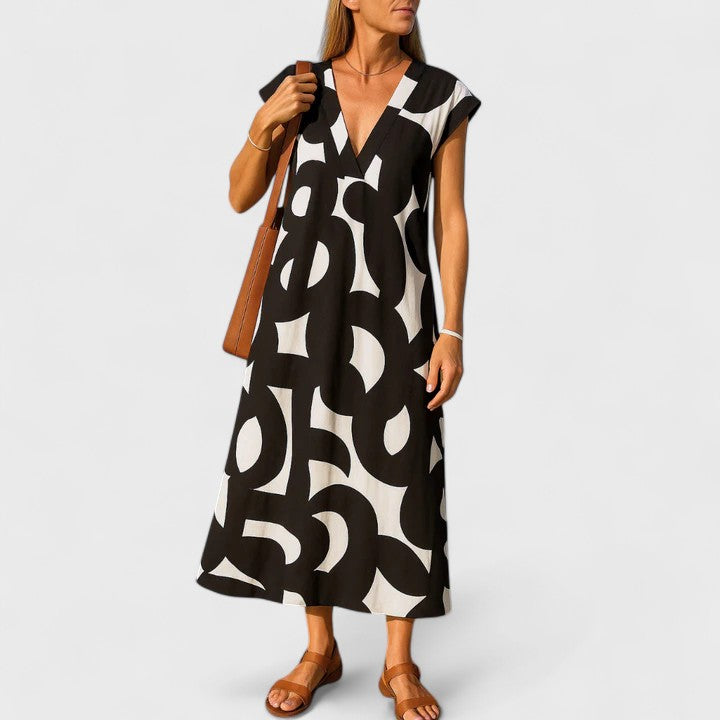 Malaya | Flowing V-Neck Dress
